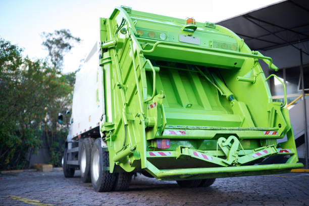 Best Commercial Cleanout Services  in Freeport, NY